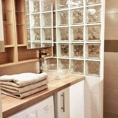 Bright Apartment, 3 Bedrooms Valence (Drome)